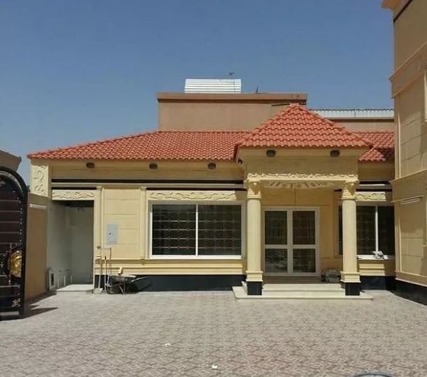 برجولات وجلسات خارجية في حي المغمس بجدة