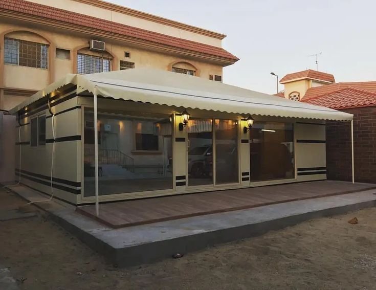 تفصيل وتركيب بيوت الشعر الملكية والمجالس الخارجية في حي الشبيكة بجدة
