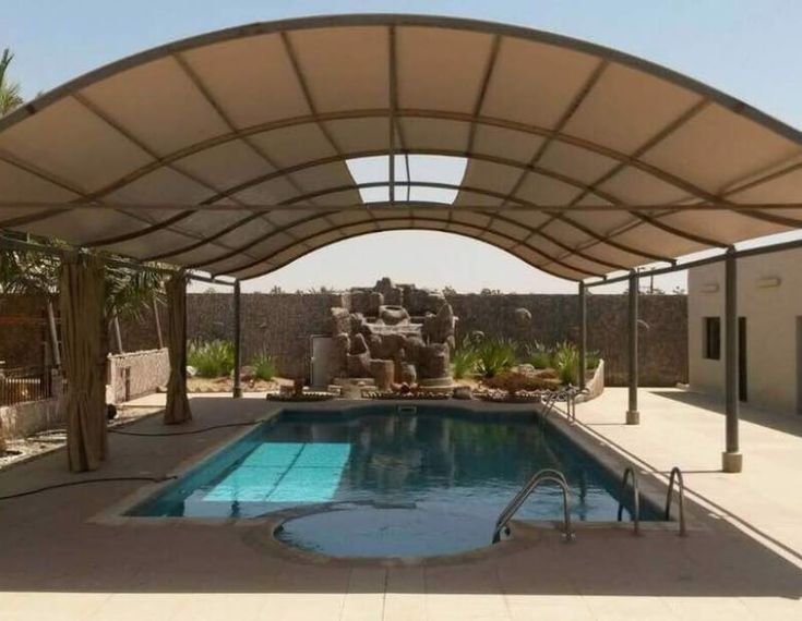 تركيب مظلات المسابح والجلسات الخارجية في حي النوارية بجدة